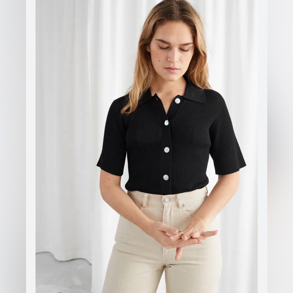 Anthropologie & Other Stories Black Short-Sleeve Button Polo Top Size small